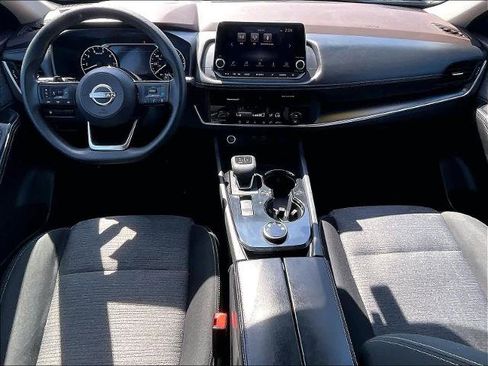 Certified 2023 Nissan Rogue SV image 22