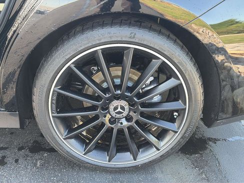 Used 2023 Mercedes-Benz CLA 250 image 11