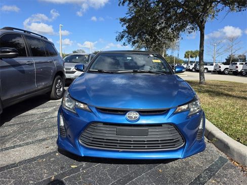 Used 2016 Scion tC 10 Series image 2