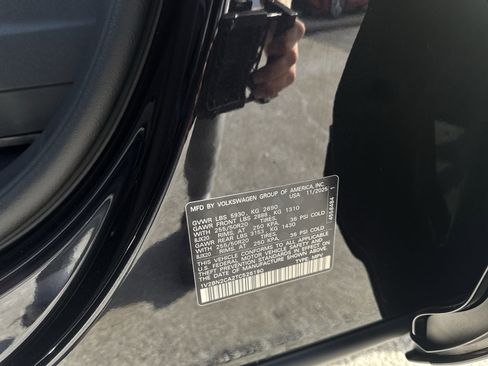 New 2026 Volkswagen Atlas SEL image 35