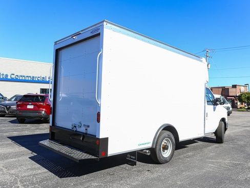 New 2026 Ford E-350 and Econoline 350 Super Duty w/ Power Equipment Group RWD image 11