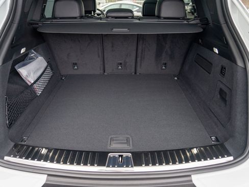 New 2026 Porsche Cayenne S image 28