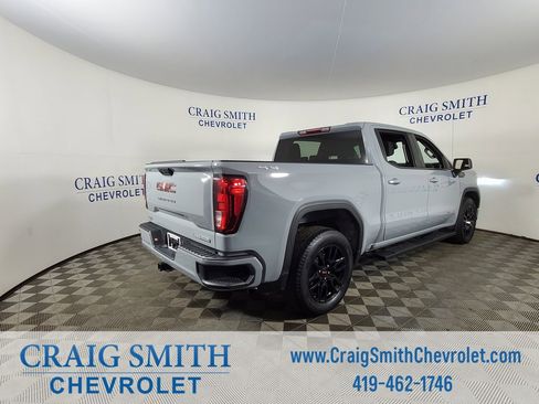 Used 2024 GMC Sierra 1500 Elevation image 21