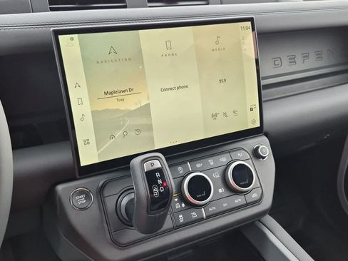 New 2026 Land Rover Defender 110 S AWD/4WD image 28