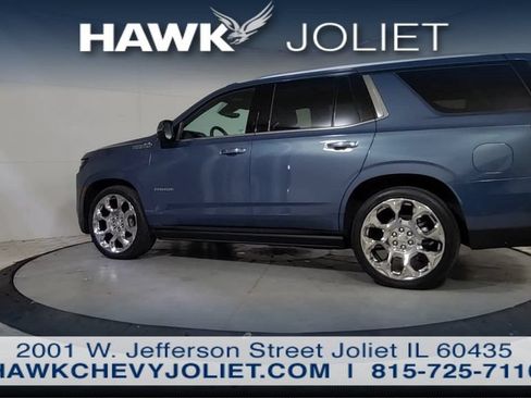 Used 2025 Chevrolet Tahoe High Country AWD/4WD image 5
