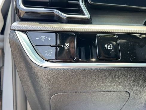 Certified 2023 Kia Sportage SX FWD image 11
