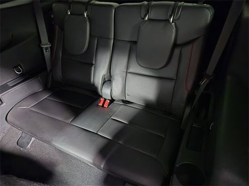 Used 2023 Ford Explorer ST-Line w/ Class IV Trailer Tow Package image 12