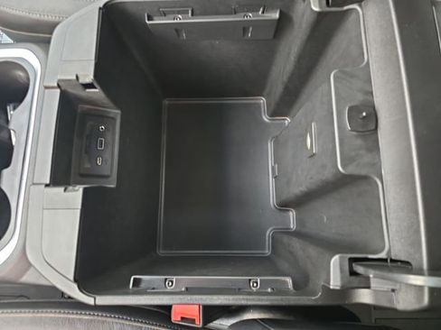 Used 2020 GMC Sierra 1500 SLT w/ SLT Convenience Package image 26