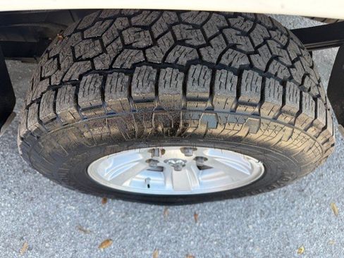 Used 2008 Dodge Dakota SXT w/ Extra Security Group image 10