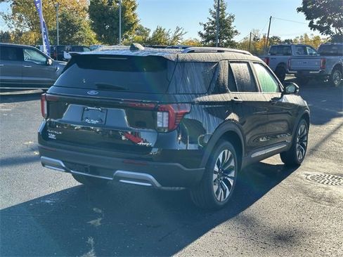 New 2026 Ford Explorer Platinum w/ LUX Leather Package image 4