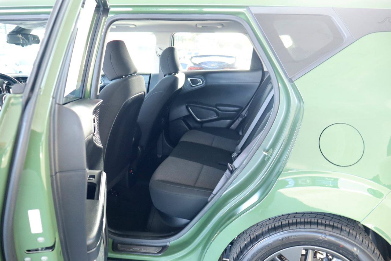 Used 2021 Kia Soul EX FWD image 30