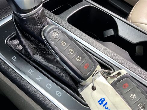 Used 2019 Ford Escape SEL image 14