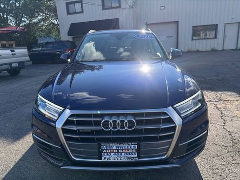 Used 2019 Audi Q5 2.0T Premium AWD/4WD image 2