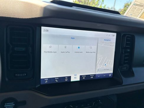 Used 2023 Ford Bronco Wildtrak AWD/4WD image 29