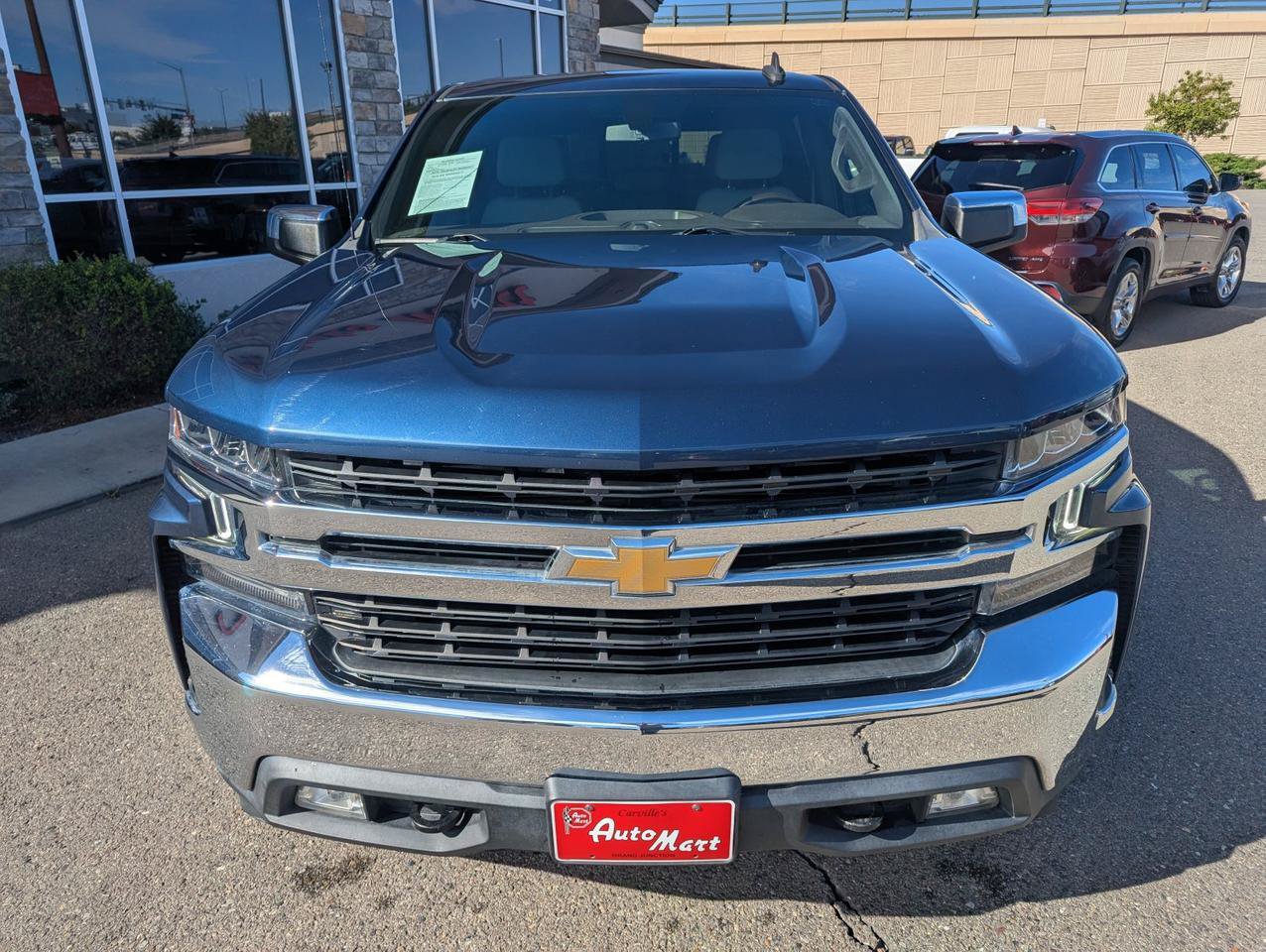 Used 2021 Chevrolet Silverado 1500 LT w/ Z71 Off-Road Package AWD/4WD image 8