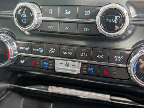 Used 2024 Ford F150 Lariat w/ Bed Utility Package image 18