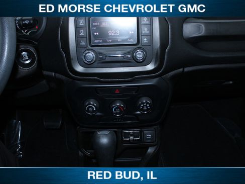 Used 2020 Jeep Renegade Sport w/ UConnect 7.0 Group image 12