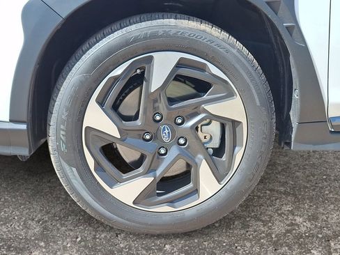 Used 2024 Subaru Crosstrek 2.5i Limited AWD/4WD image 7