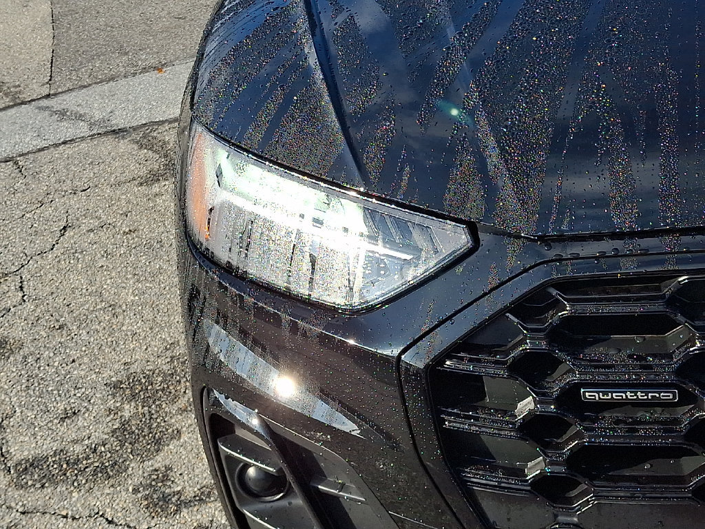 Used 2024 Audi Q5 2.0T Premium w/ Summer of Audi Package AWD/4WD image 9