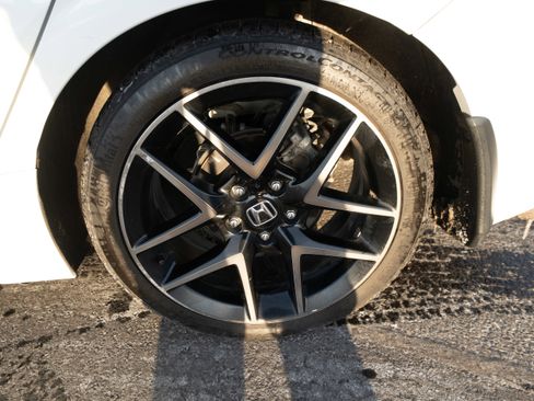 Used 2022 Honda Civic Sport Touring image 28