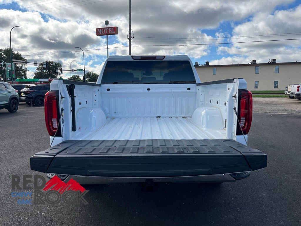 Used 2025 GMC Sierra 1500 SLT AWD/4WD image 6