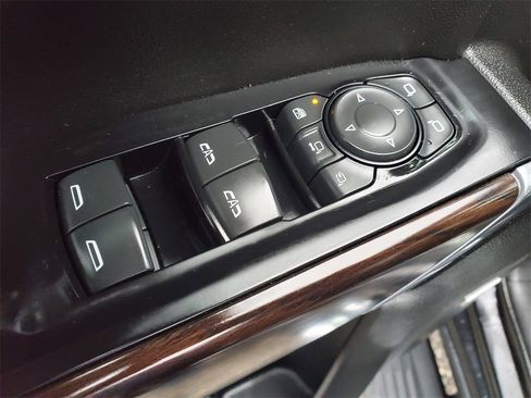 Used 2020 GMC Sierra 2500 SLT w/ SLT Premium Plus Package image 10