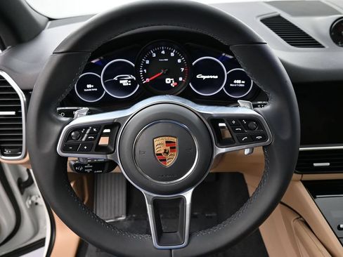 Certified 2023 Porsche Cayenne Platinum Edition AWD/4WD image 12