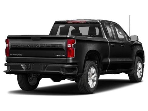 Used 2021 Chevrolet Silverado 1500 Custom AWD/4WD image 2