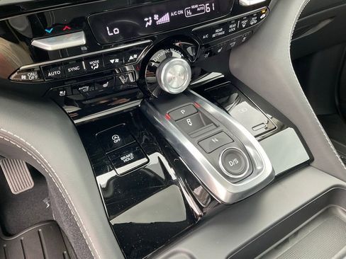 New 2026 Acura MDX w/ Advance Package AWD/4WD image 15