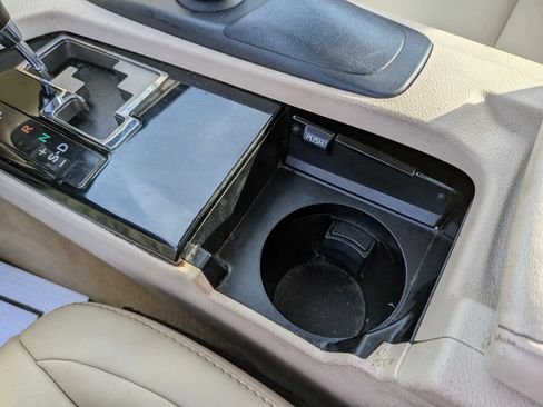 Used 2013 Lexus ES 350 w/ Premium Pkg FWD image 62
