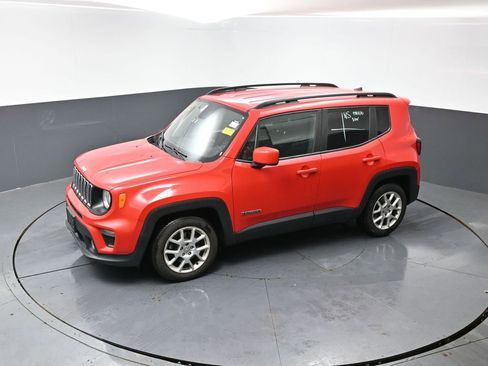 Used 2020 Jeep Renegade Latitude image 16