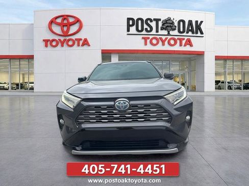 Used 2019 Toyota RAV4 XSE AWD/4WD image 1