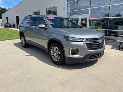 Used 2023 Chevrolet Traverse LT w/ LPO, Floor Liner Package