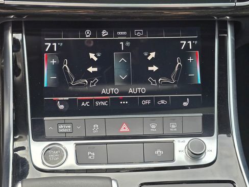 Used 2025 Audi Q7 3.0T Premium Plus image 31