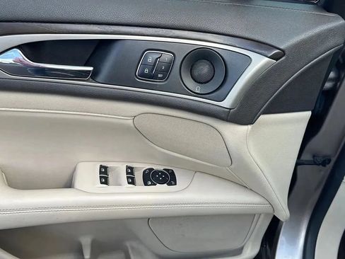 Used 2018 Lincoln MKZ Reserve FWD image 22