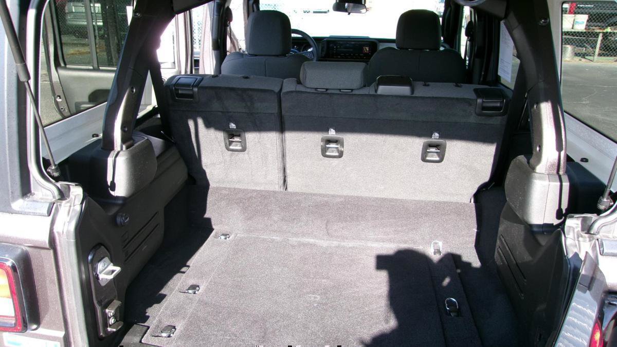 Used 2025 Jeep Wrangler Unlimited Sport S 4xe AWD/4WD image 15