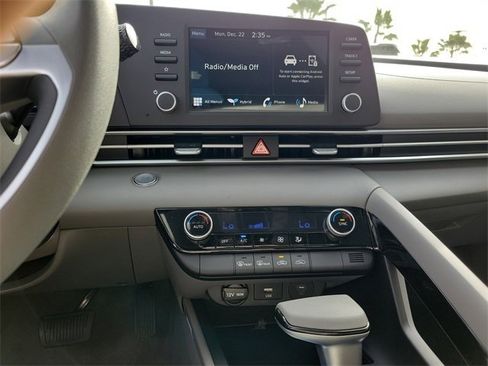 New 2026 Hyundai Elantra Blue image 11