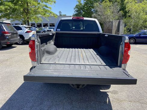 Used 2021 Toyota Tundra SR5 AWD/4WD image 8