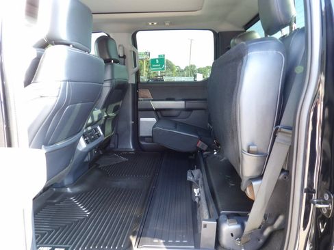 Used 2024 Ford F350 Lariat w/ Lariat Ultimate Package AWD/4WD image 33
