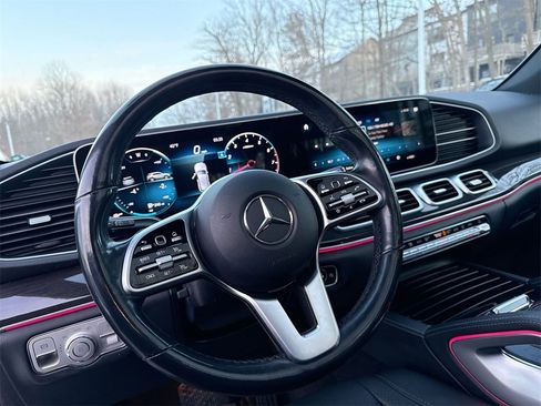 Used 2021 Mercedes-Benz GLE 350 4MATIC image 8