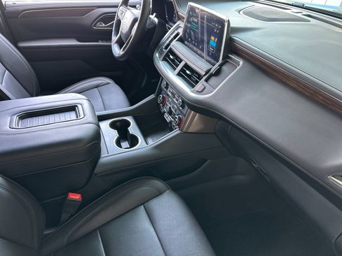 Used 2024 Chevrolet Tahoe High Country w/ Advanced Technology Package AWD/4WD image 17