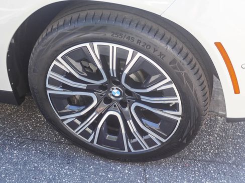 Used 2026 BMW X3 xDrive30i w/ Convenience Package AWD/4WD image 9