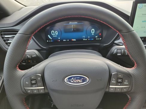 New 2026 Ford Escape ST-Line Select w/ Tech Pack #2 image 10