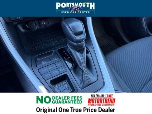 Used 2023 Toyota RAV4 LE image 11