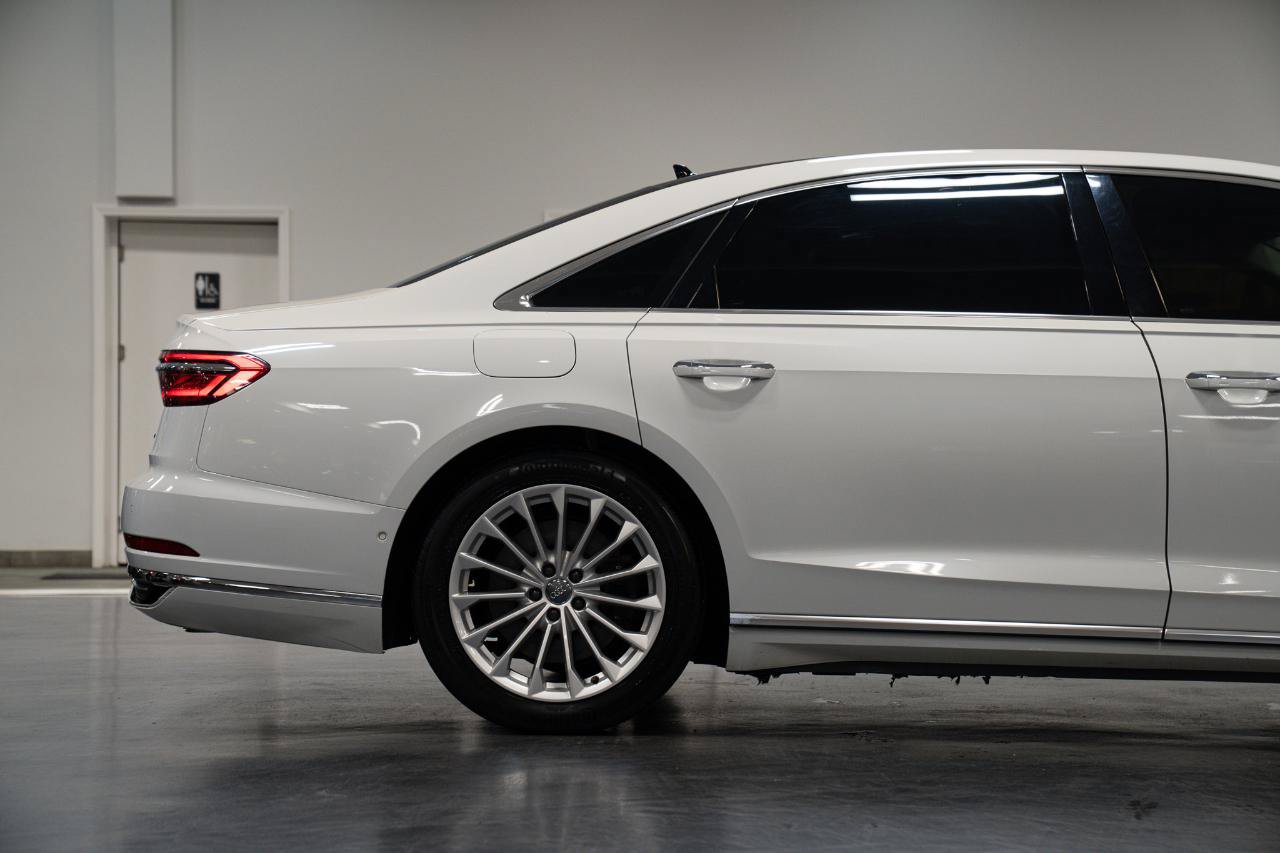 Used 2019 Audi A8 L 3.0T w/ Executive Package AWD/4WD image 11