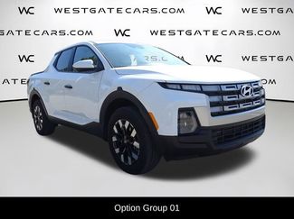 Used 2025 Hyundai Santa Cruz SE video 2