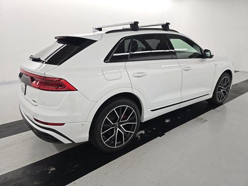 Used 2023 Audi Q8 Prestige w/ Prestige Package AWD/4WD image 6