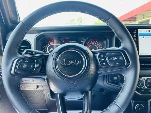 Used 2026 Jeep Wrangler Unlimited Sport AWD/4WD image 24