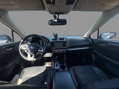 Used 2015 Subaru Outback 2.5i Limited AWD/4WD image 9