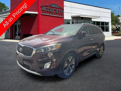 Used 2017 Kia Sorento SX